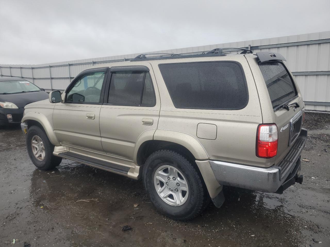 2002 Toyota 4Runner - Image 2