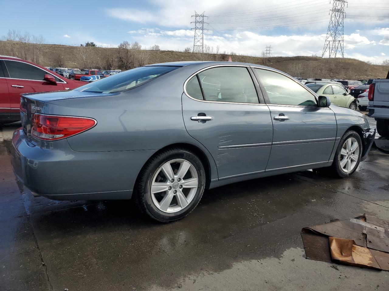 2005 Lexus ES - Image 3