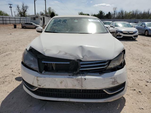  VOLKSWAGEN PASSAT 2014 Белы
