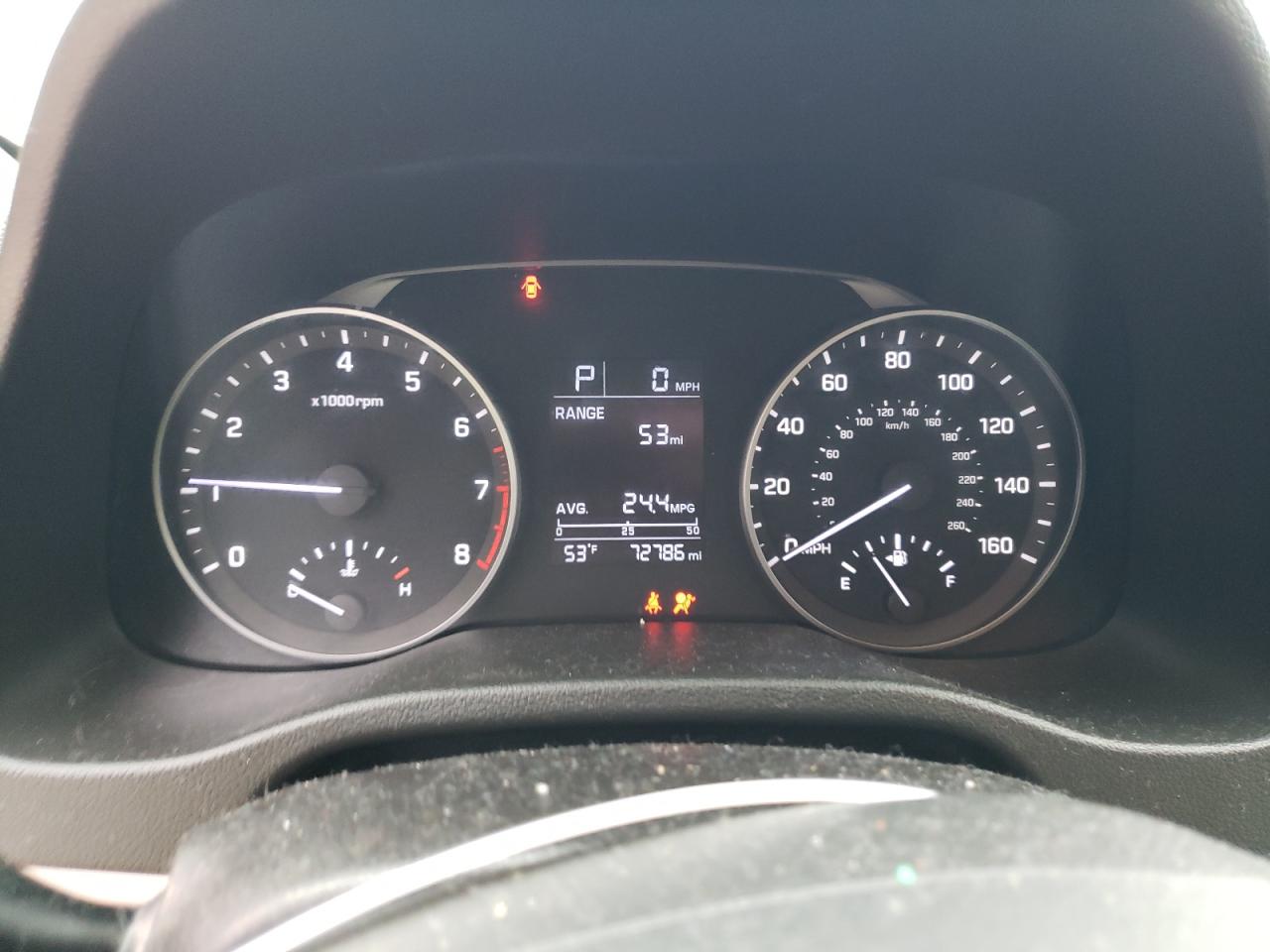 2017 Hyundai Elantra - Image 9