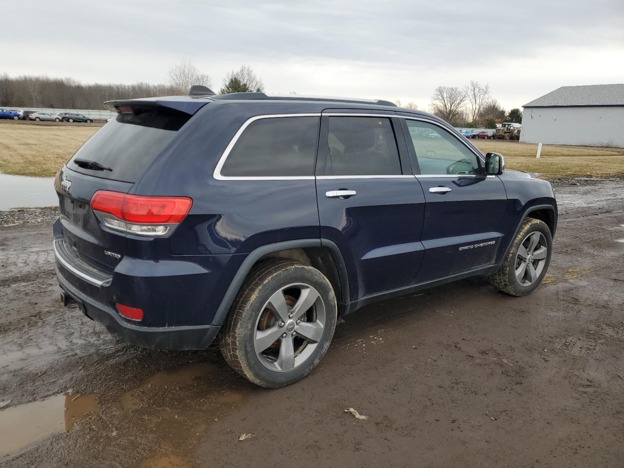 2015 Jeep Grand Cherokee - Image 3