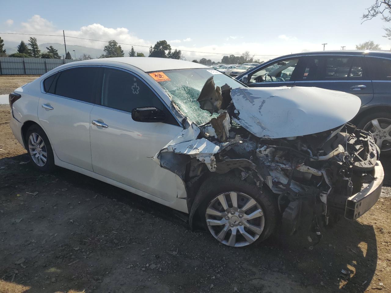 2015 Nissan Altima - Image 4