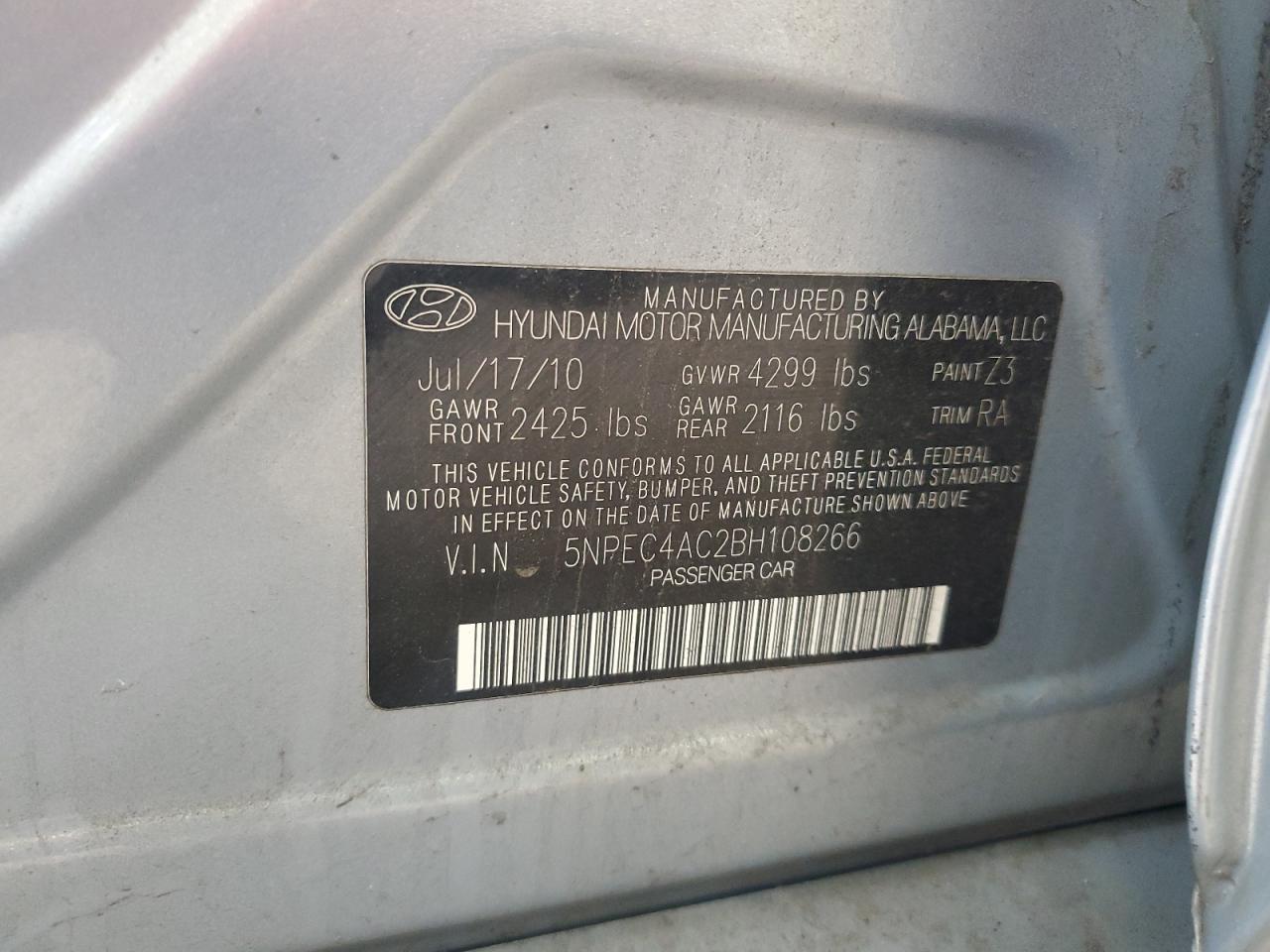 2011 Hyundai Sonata - Image 14