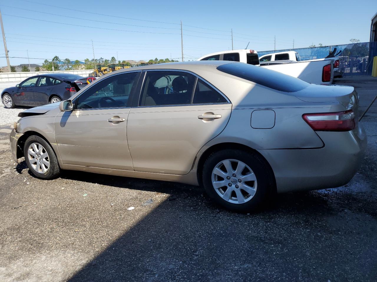 2007 Toyota Camry - Image 2