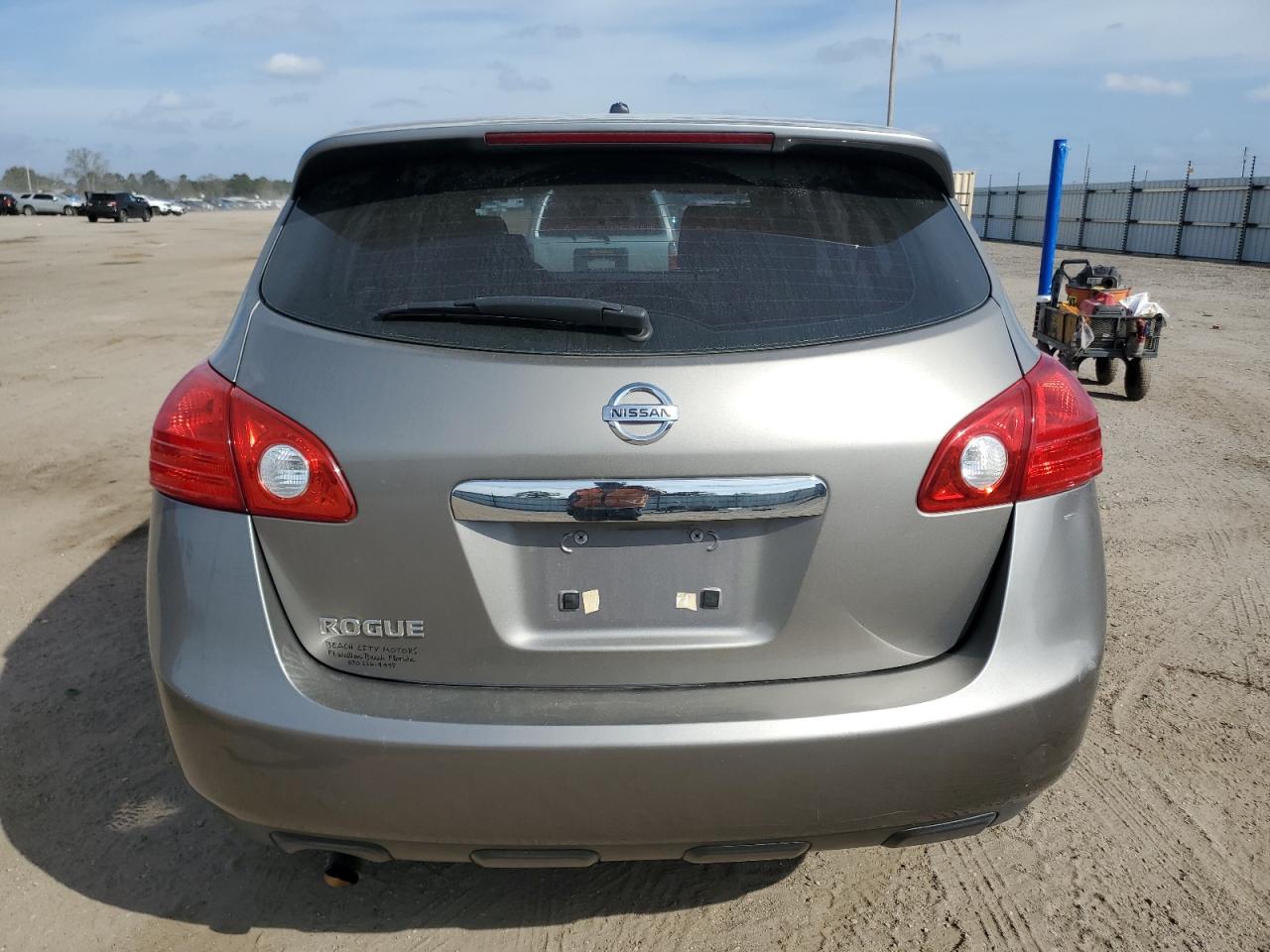 2011 Nissan Rogue - Image 6