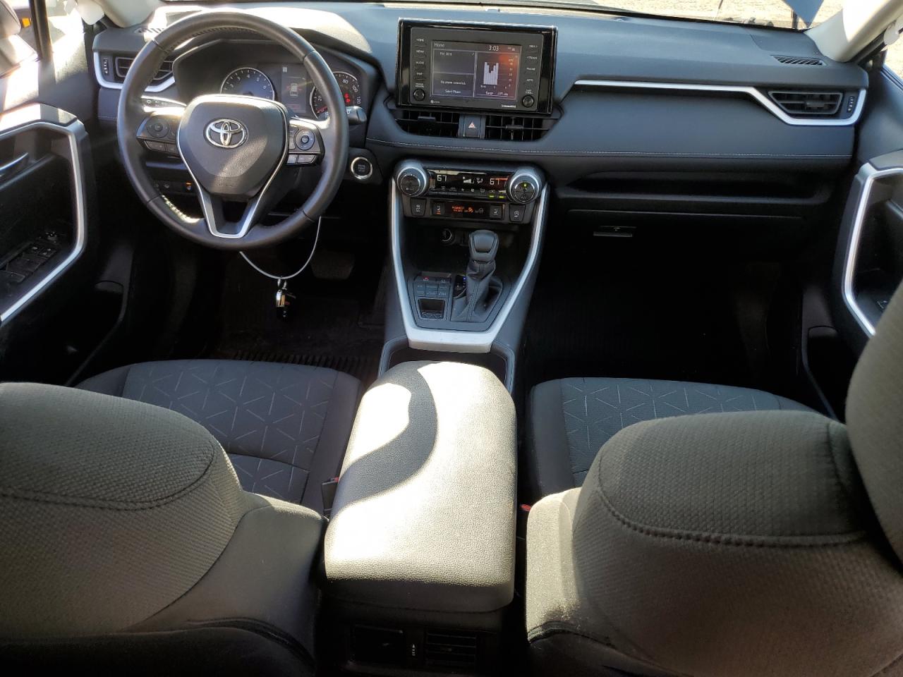 2022 Toyota RAV 4 - Image 8