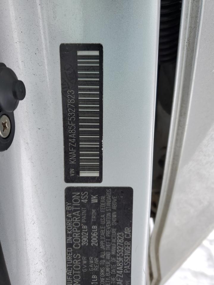 2015 Kia Forte - Image 12