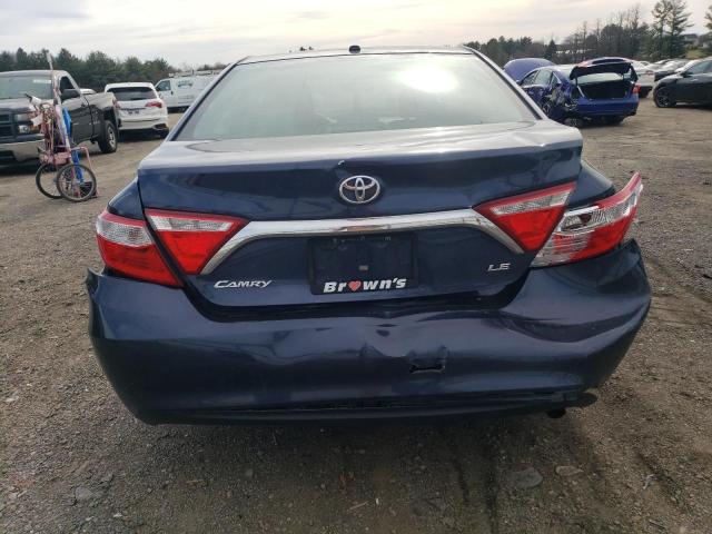 TOYOTA CAMRY 2016 Granatowy