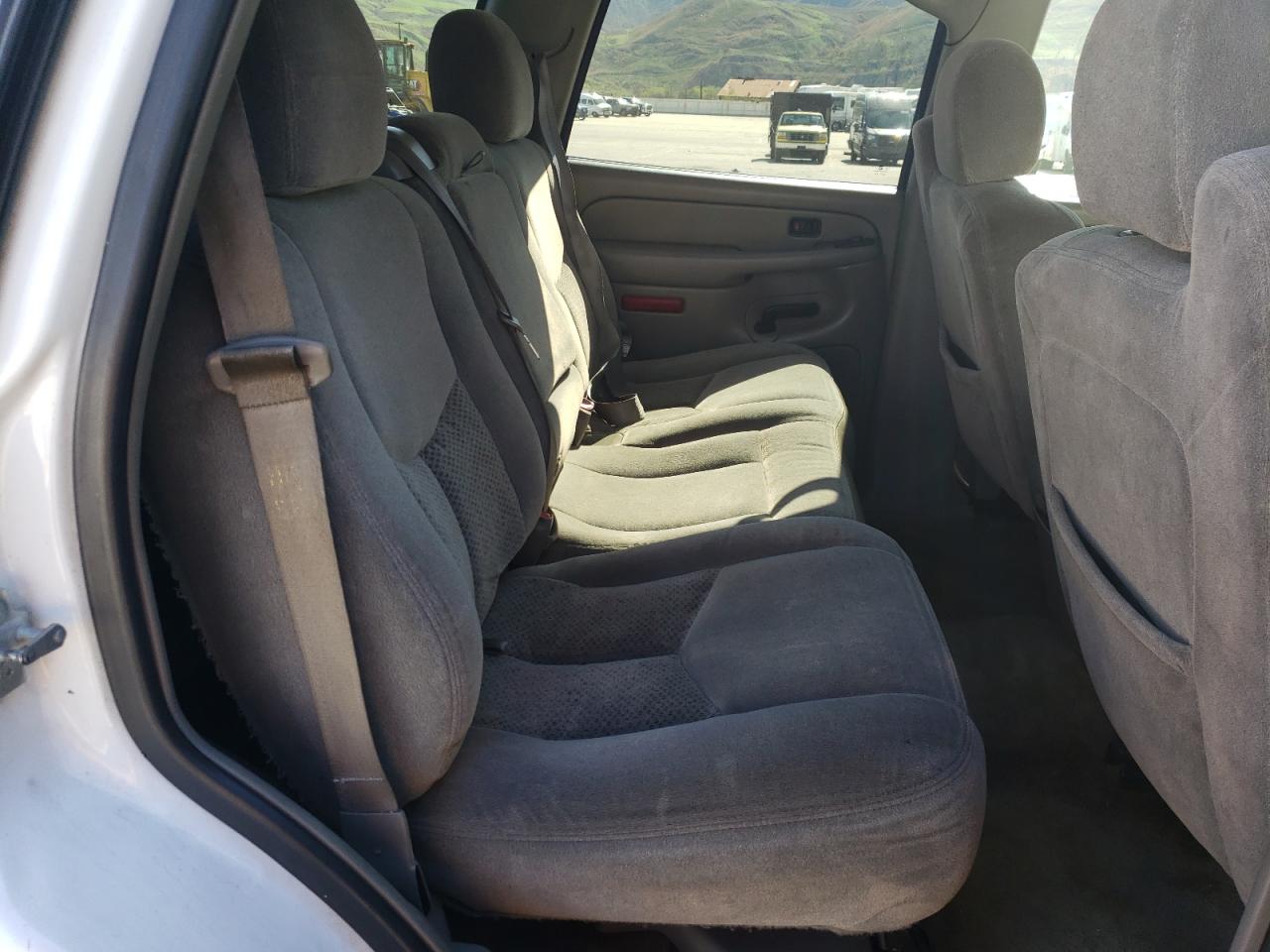 2006 Chevrolet Tahoe - Image 11