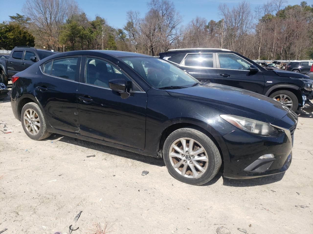 2016 Mazda 3 - Image 4