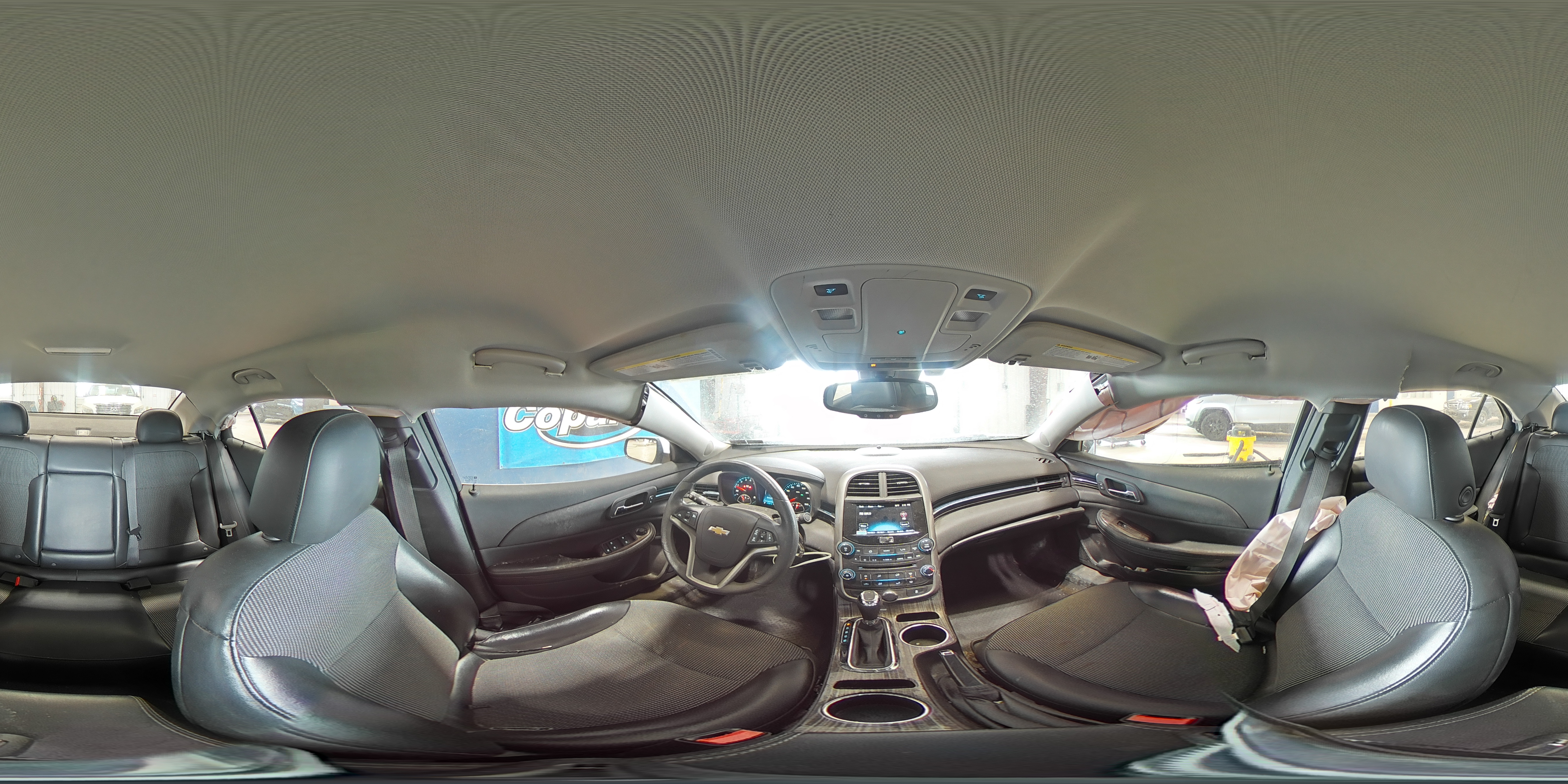 2016 Chevrolet Malibu - Image 12