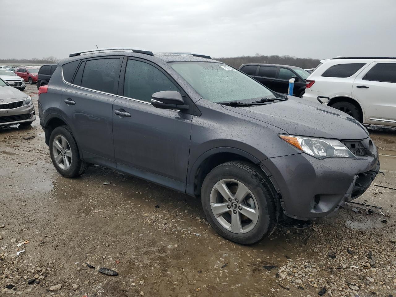 2015 Toyota RAV 4 - Image 4