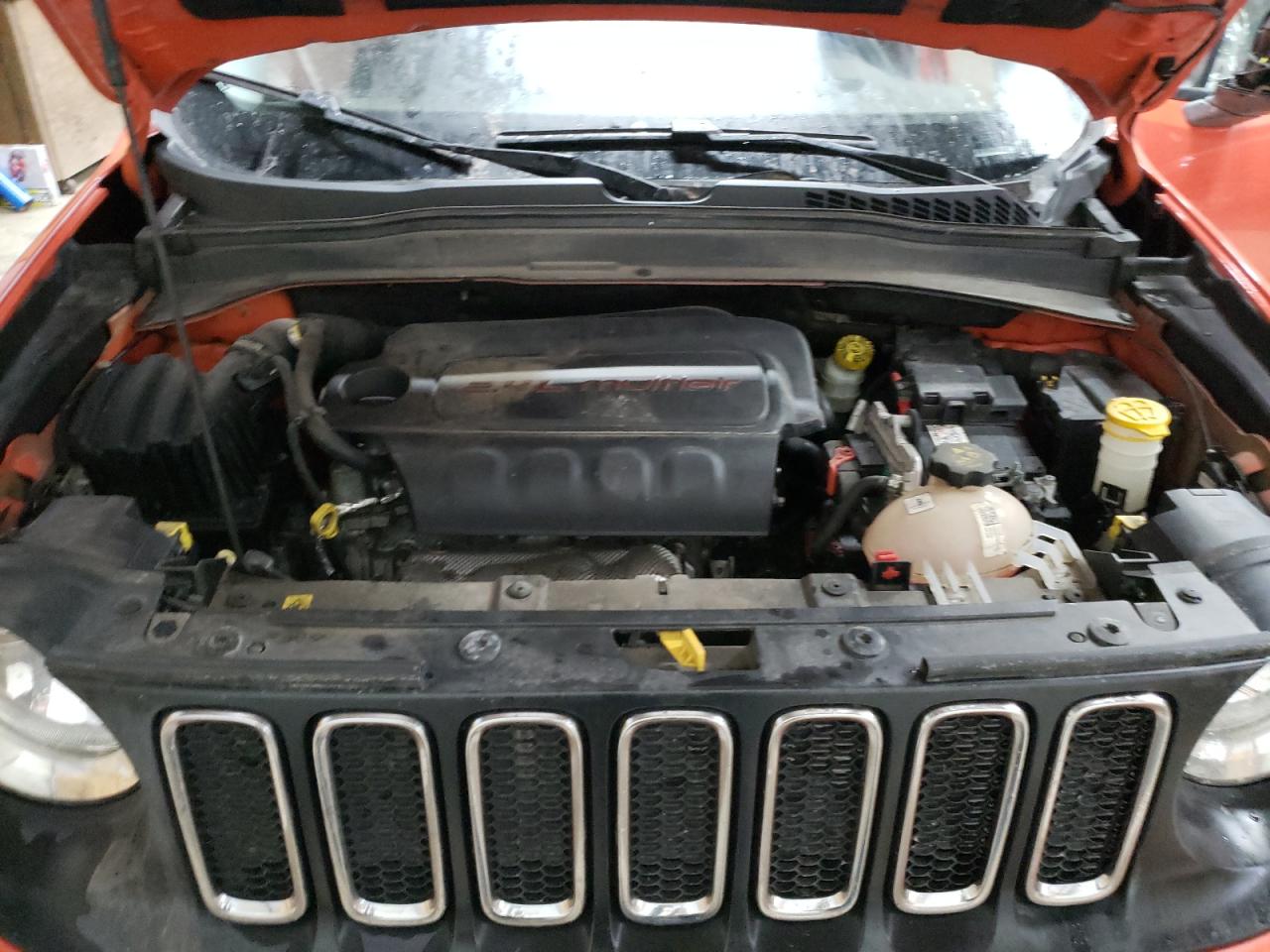 2015 Jeep Renegade - Image 12