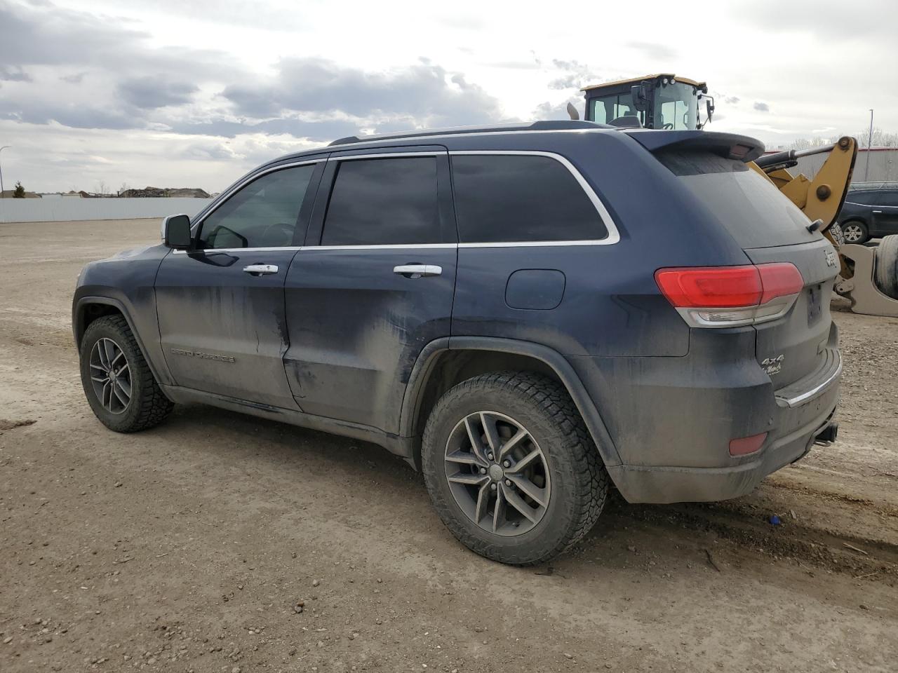 2017 Jeep Grand Cherokee - Image 2