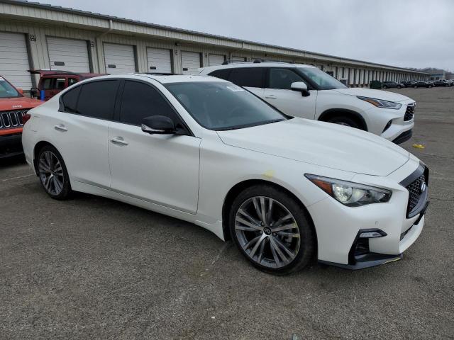  INFINITI Q50 2024 Biały