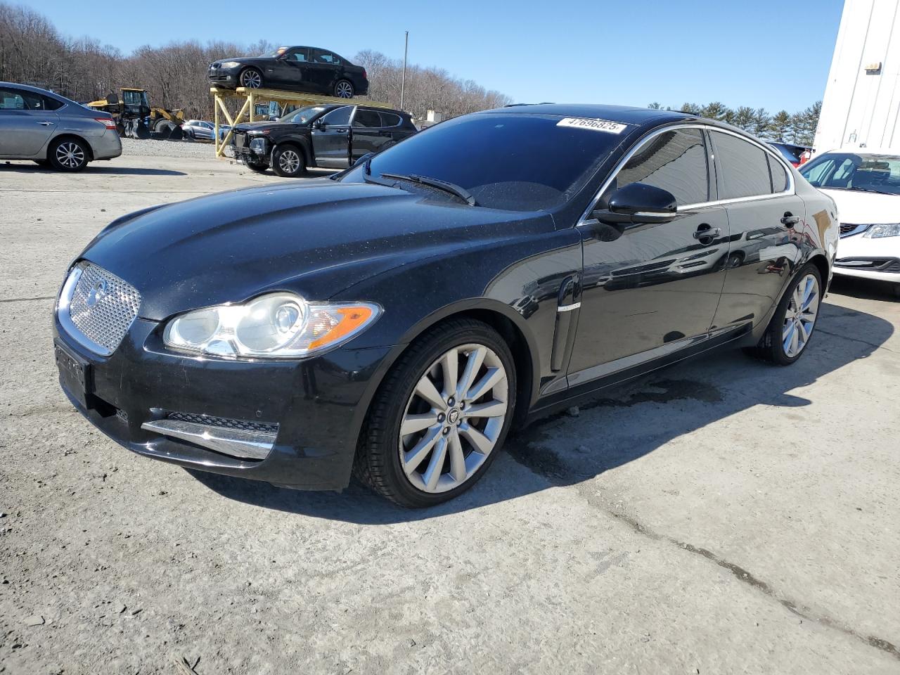 2010 Jaguar XF - Image 1