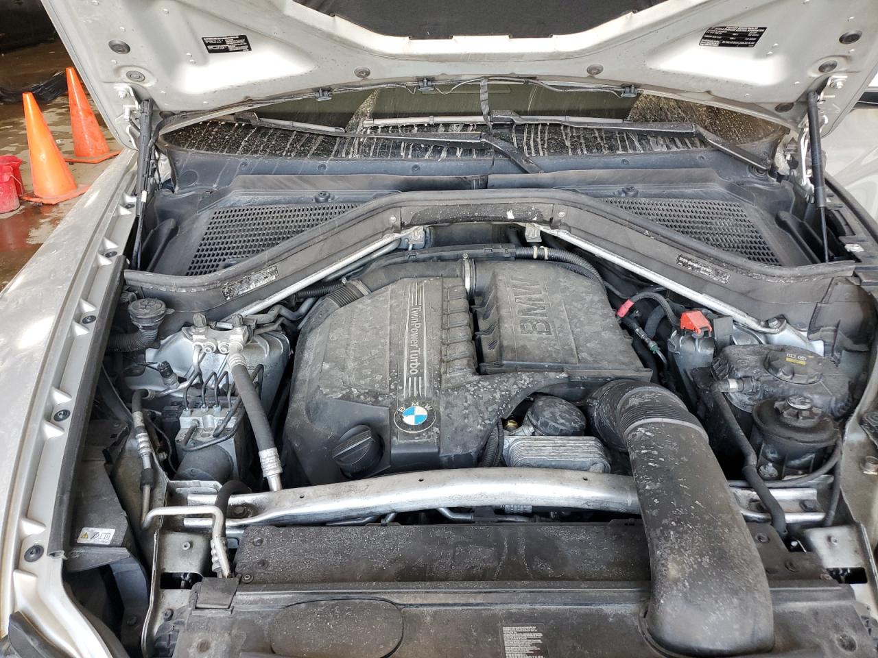 2013 BMW X6 - Image 12