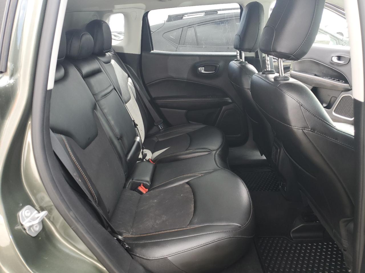 2019 Jeep Compass - Image 10
