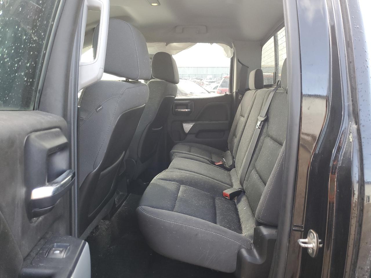 2015 Chevrolet Silverado - Image 10