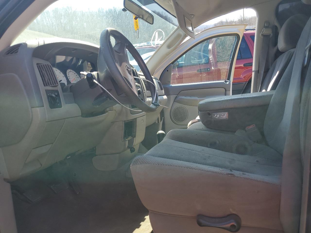 2003 Dodge RAM - Image 7