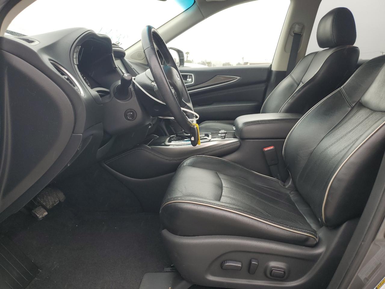 2017 Infiniti QX60 - Image 7