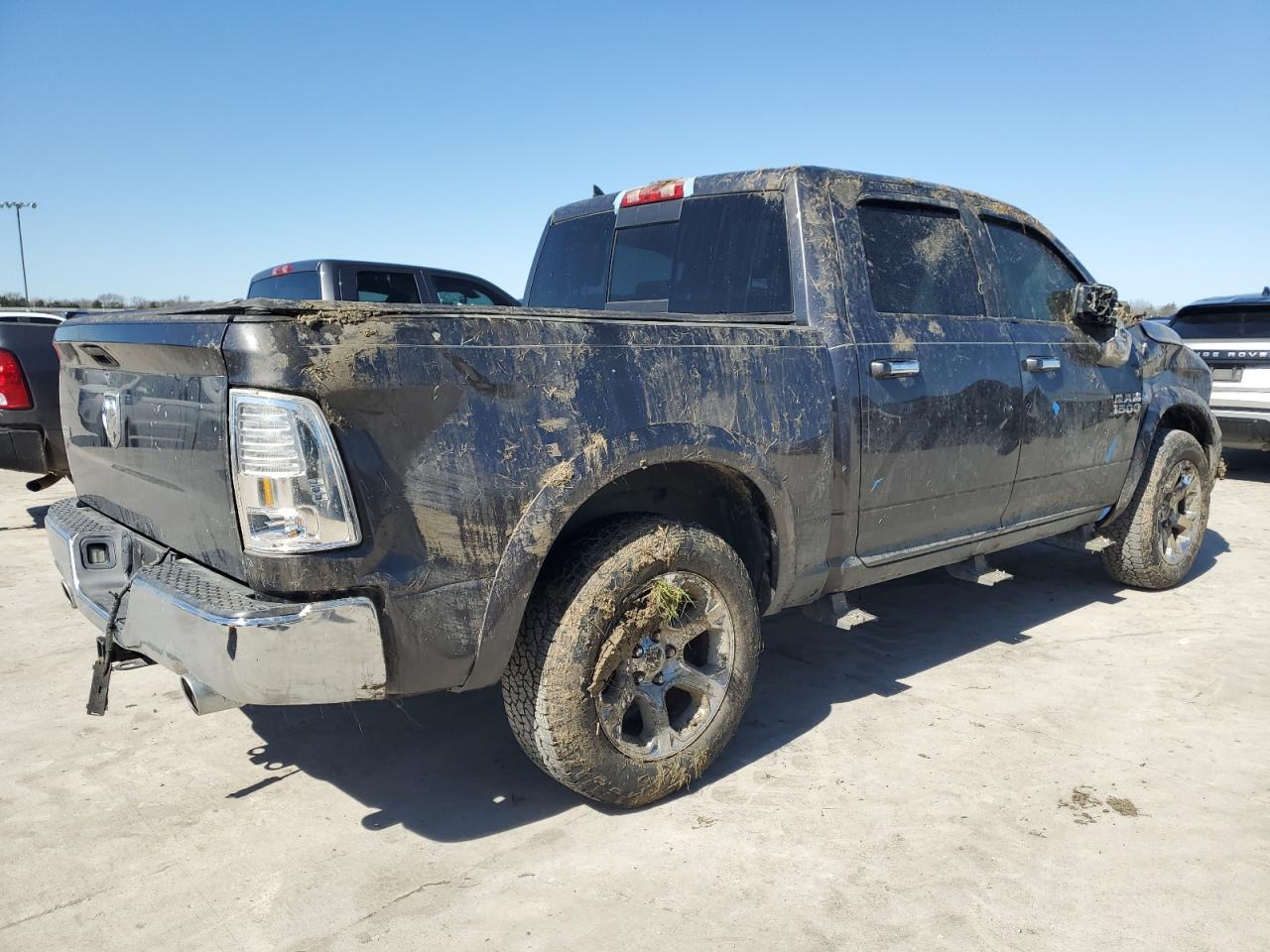 2017 RAM 1500 - Image 3