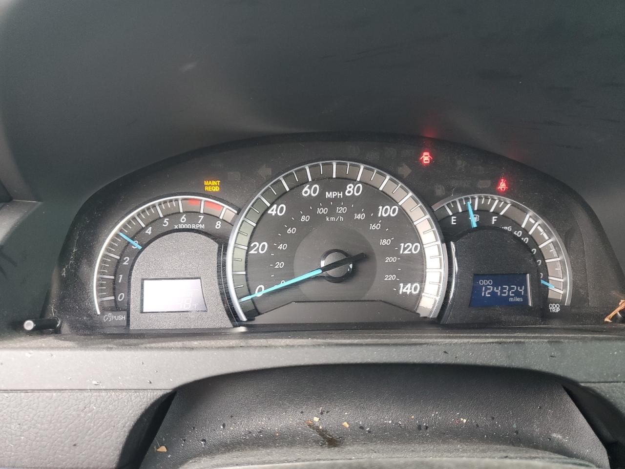 2012 Toyota Camry - Image 9