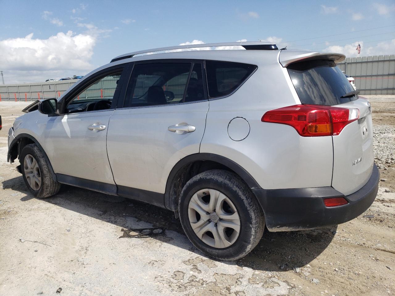 2013 Toyota RAV 4 - Image 2