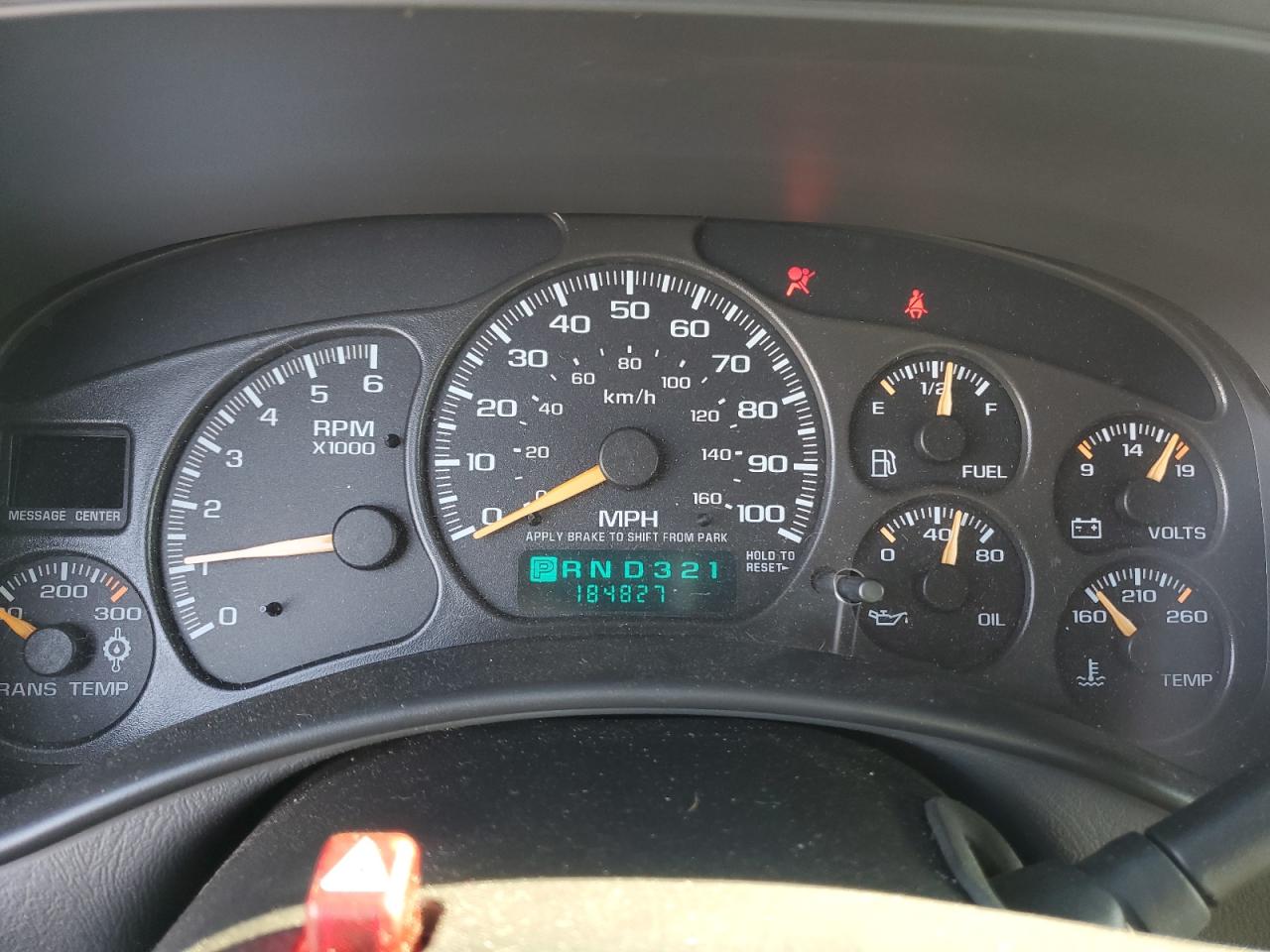 2002 Chevrolet Silverado - Image 9
