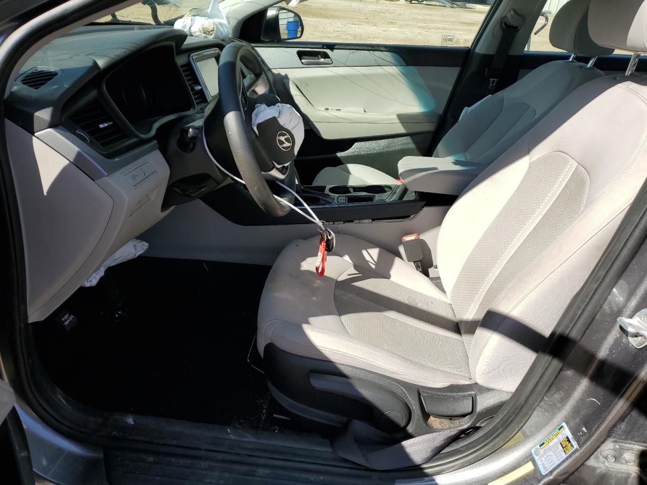 2019 Hyundai Sonata - Image 7