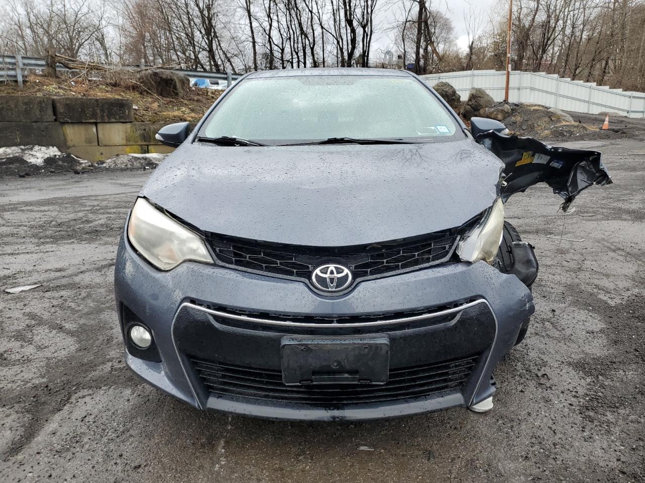 2016 Toyota Corolla - Image 5
