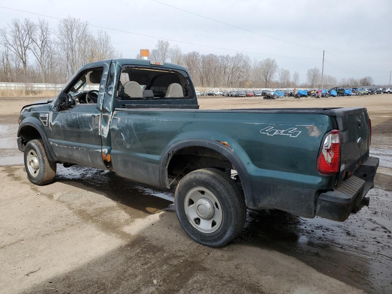 2009 Ford F250 - Image 2