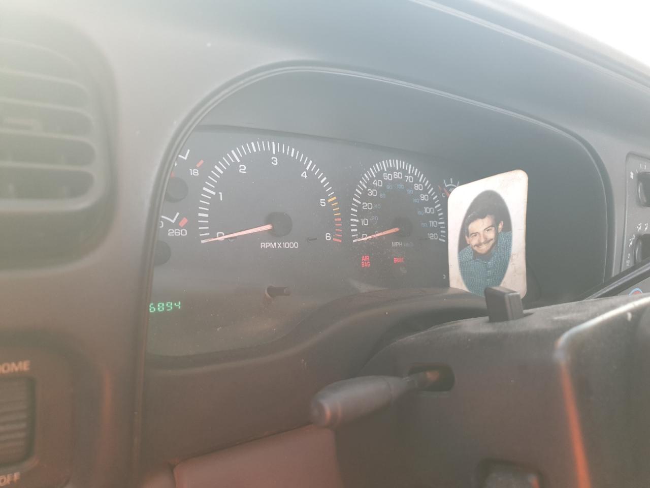 2000 Dodge Dakota VIN: 588909 Lot: 52428235