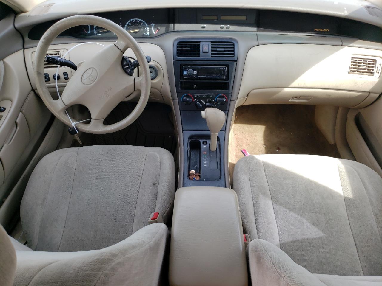 2000 Toyota Avalon - Image 8