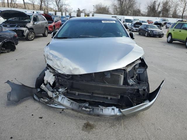  TOYOTA CAMRY 2015 Сріблястий