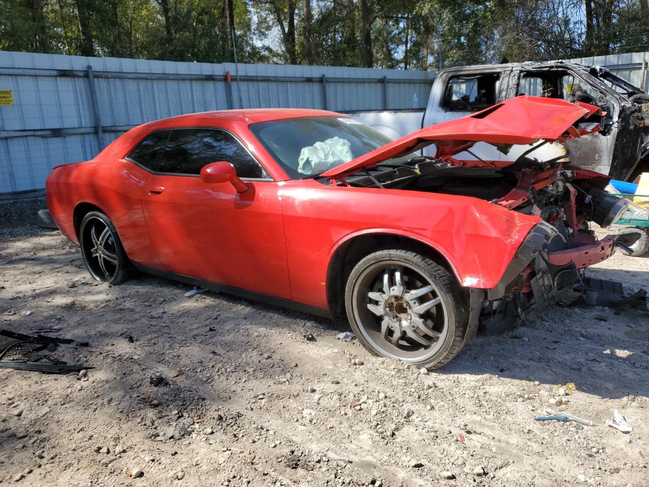 2015 Dodge Challenger - Image 4