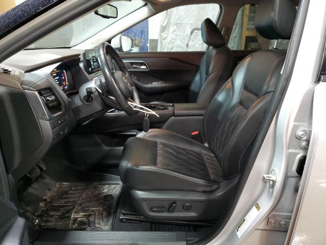  NISSAN ROGUE 2021 Srebrny