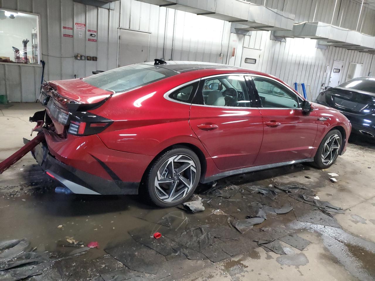 2024 Hyundai Sonata - Image 3