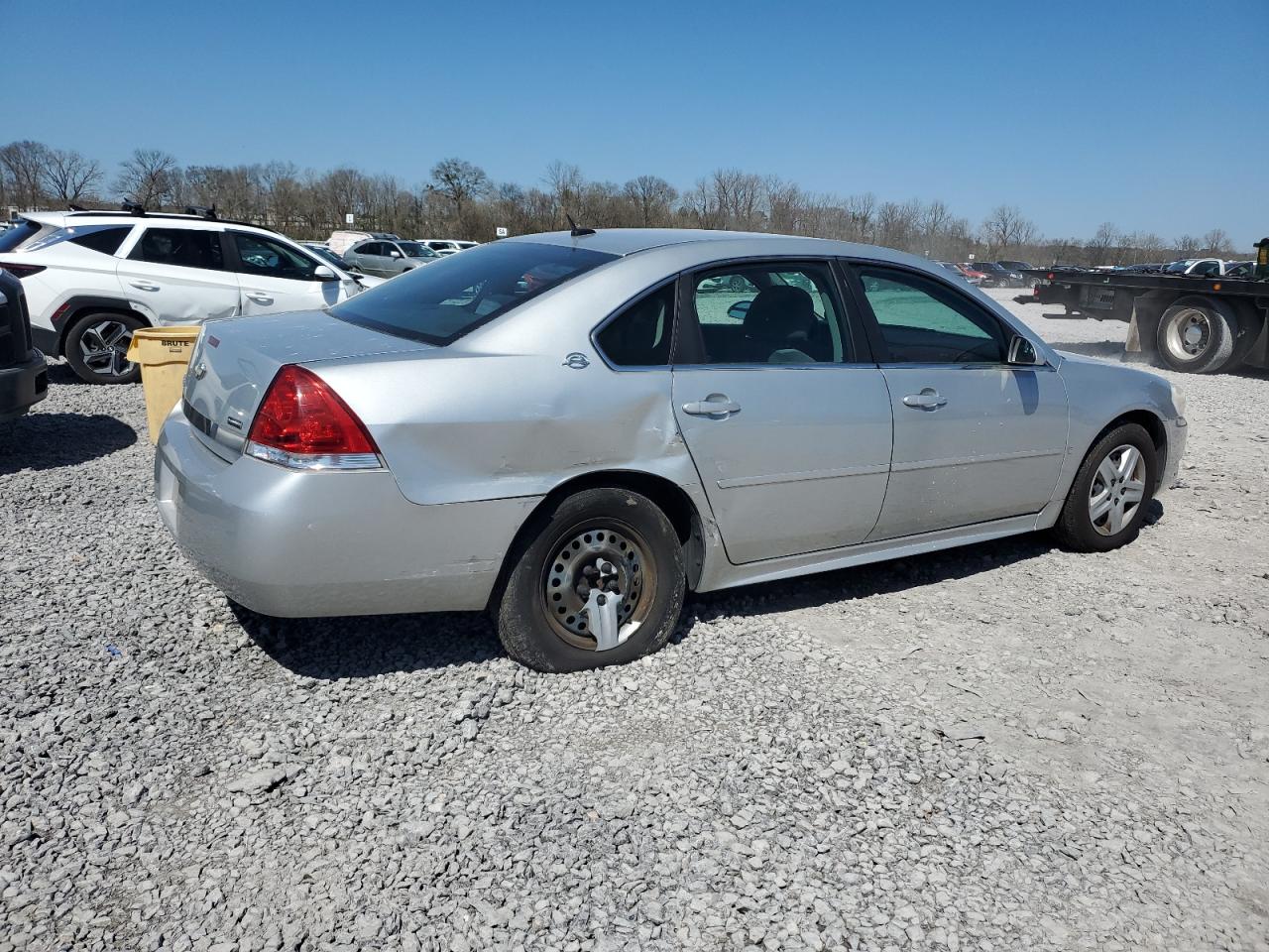 2009 Chevrolet Impala - Image 3