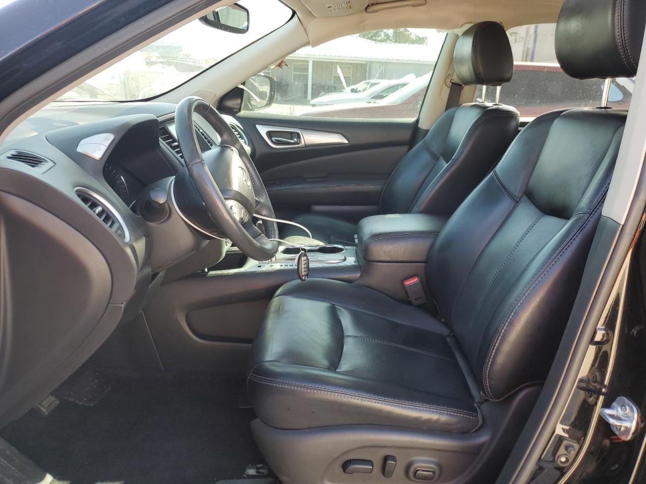2017 Nissan Pathfinder - Image 7