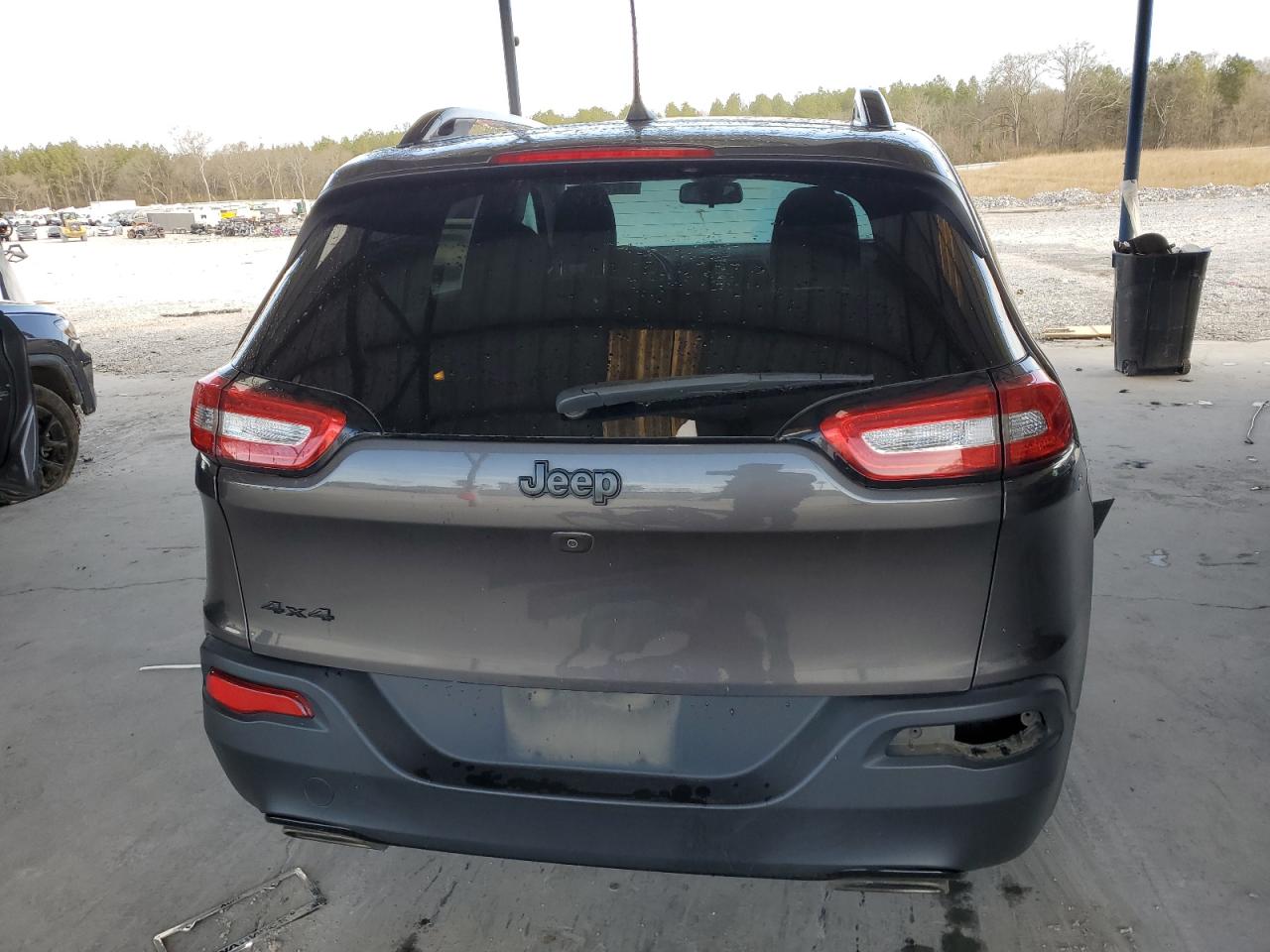 2018 Jeep Grand Cherokee - Image 6