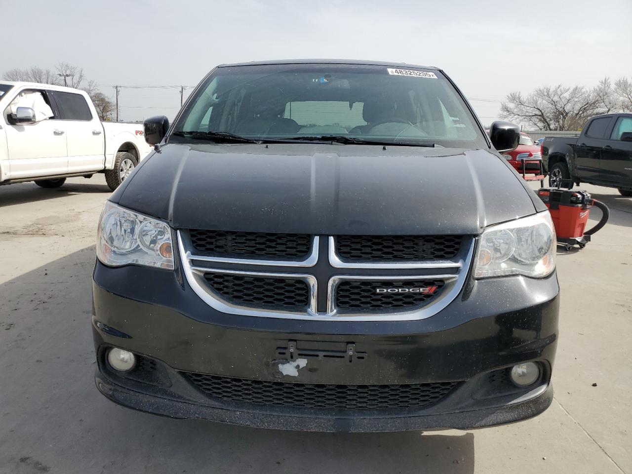 2018 Dodge Caravan - Image 5