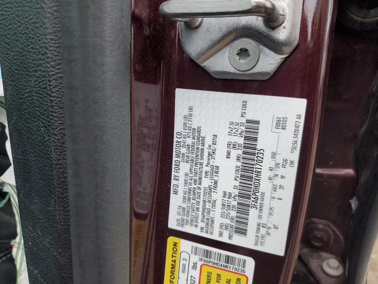 2017 Ford Fusion - Image 12