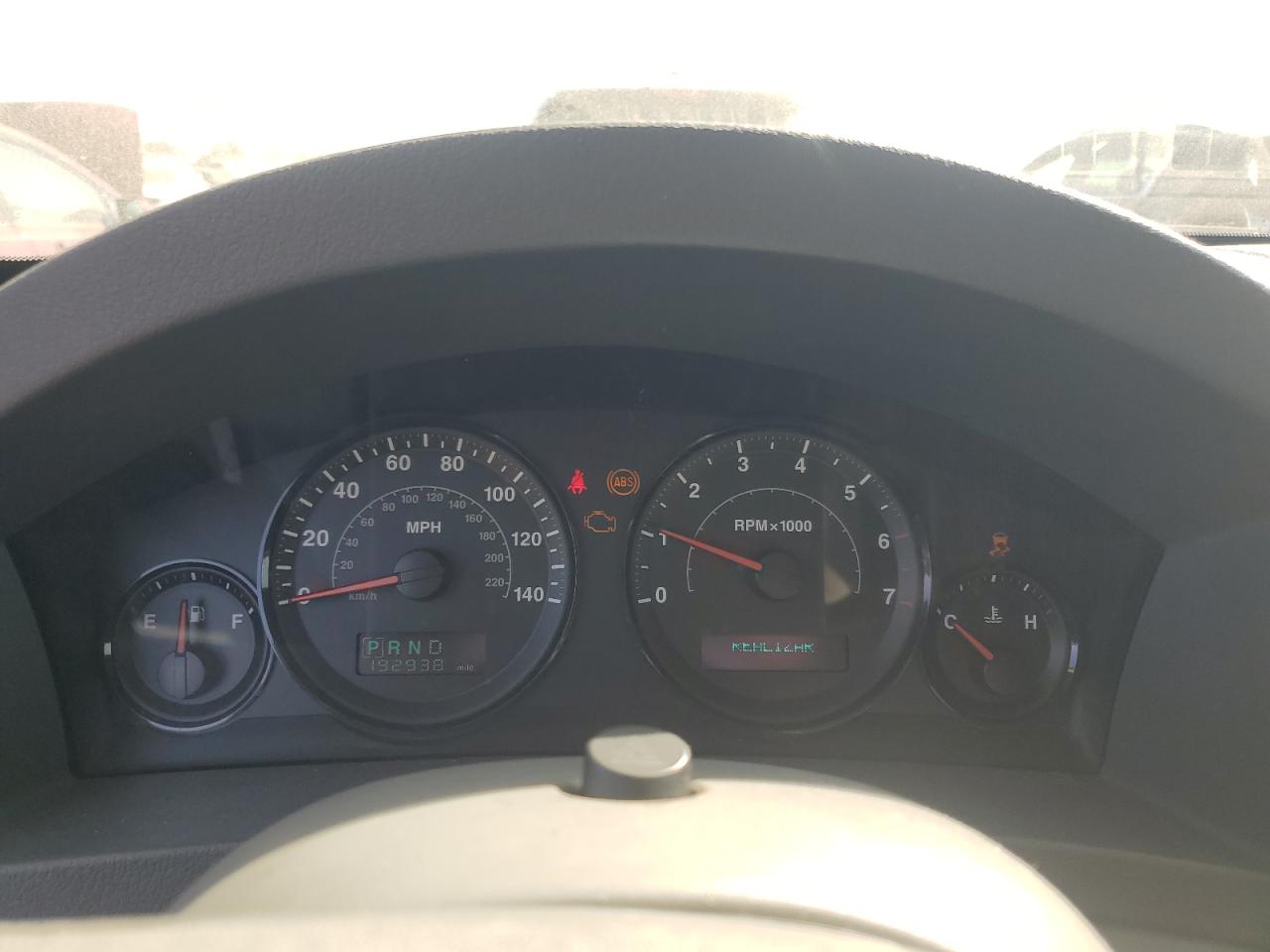 2005 Jeep Grand Cherokee Laredo VIN: 1J4GR48K75C653569 Lot: 47986185
