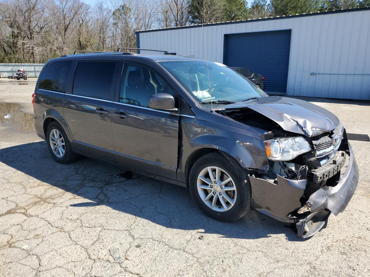2019 Dodge Caravan - Image 4