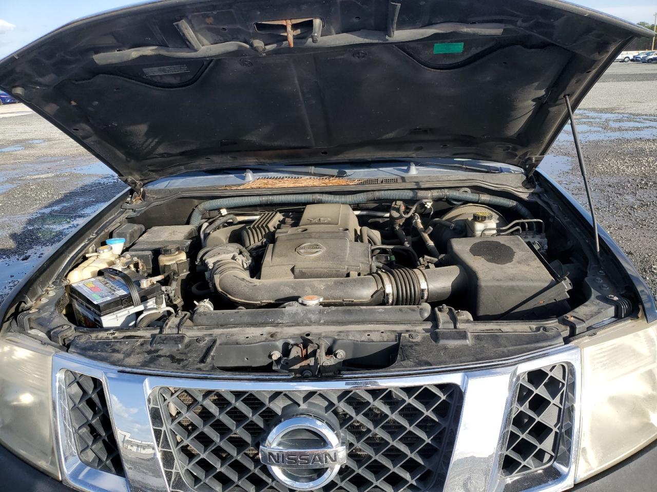 2010 Nissan Pathfinder - Image 12