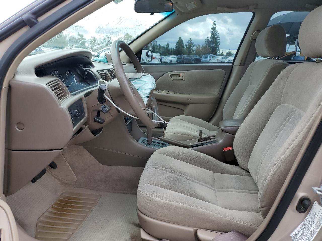 2001 Toyota Camry - Image 7