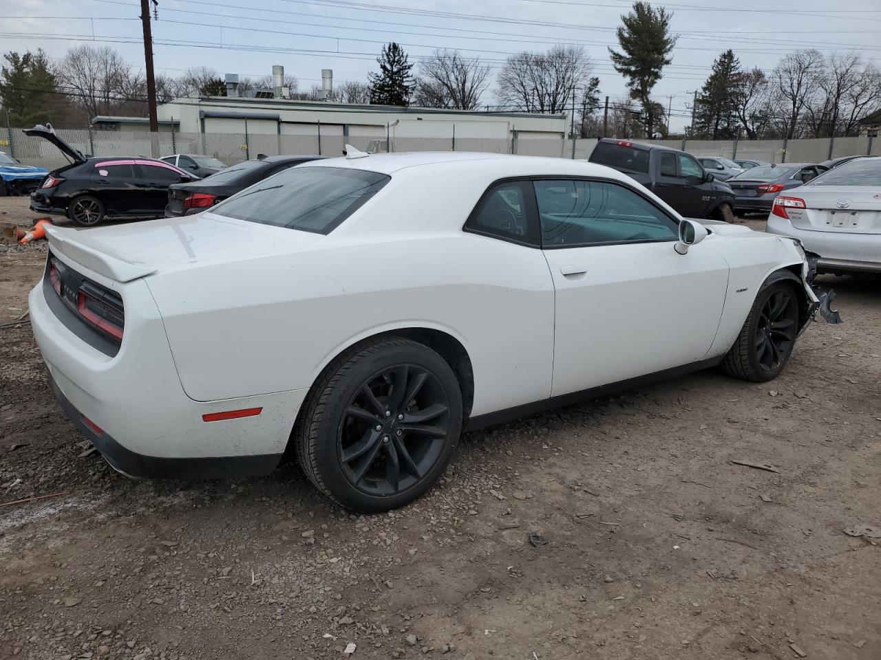 2015 Dodge Challenger - Image 3