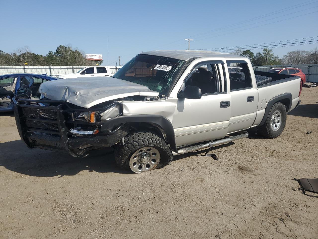 2007 Chevrolet Silverado - Image 1