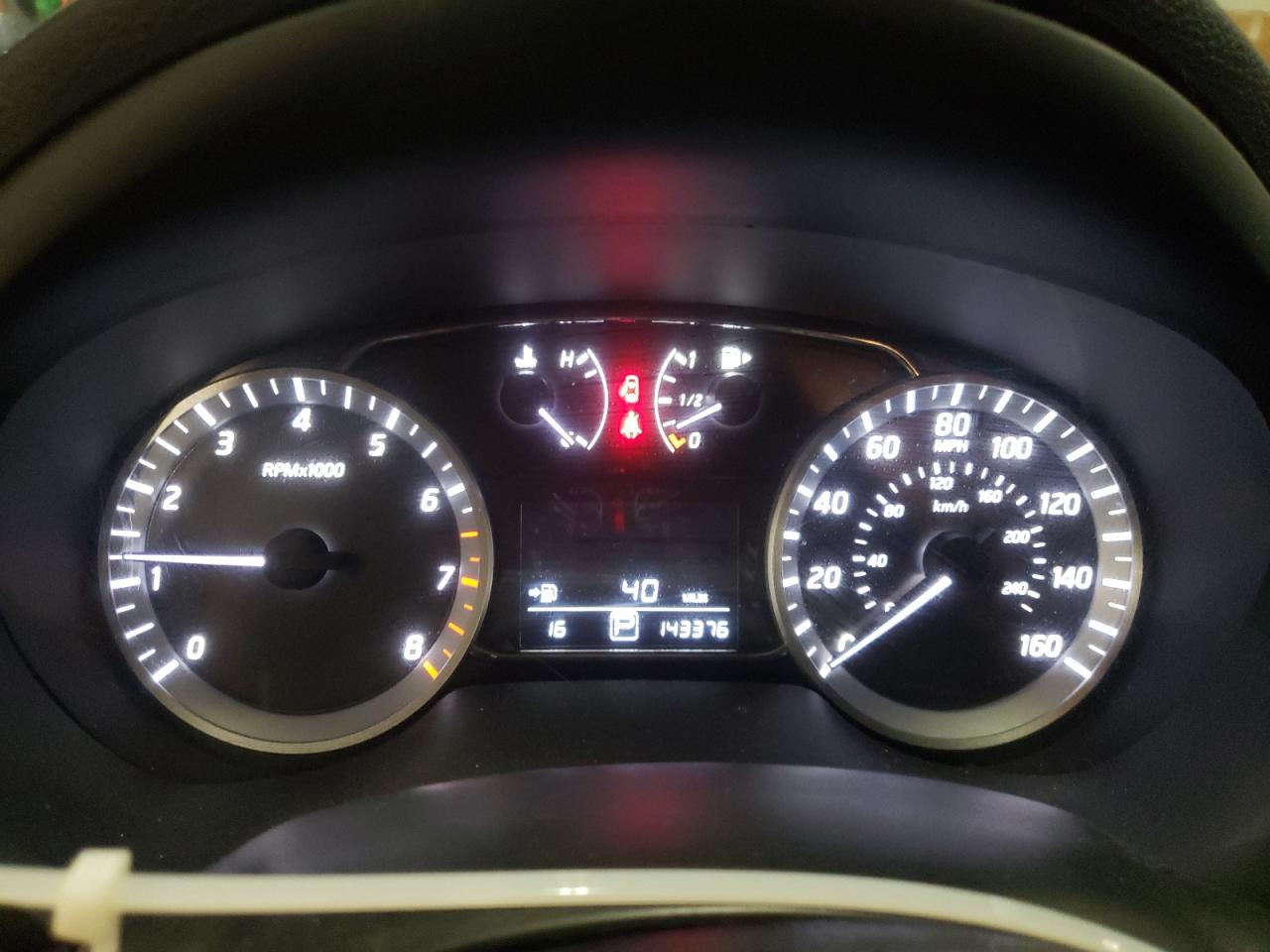 2014 Nissan Sentra - Image 9